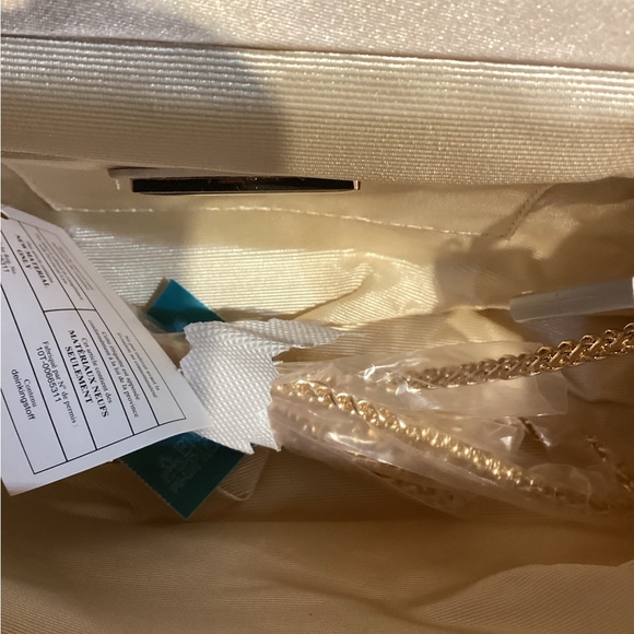 Samiras pearl beaded frame Evening formal clutch bag - Picture 5 of 6